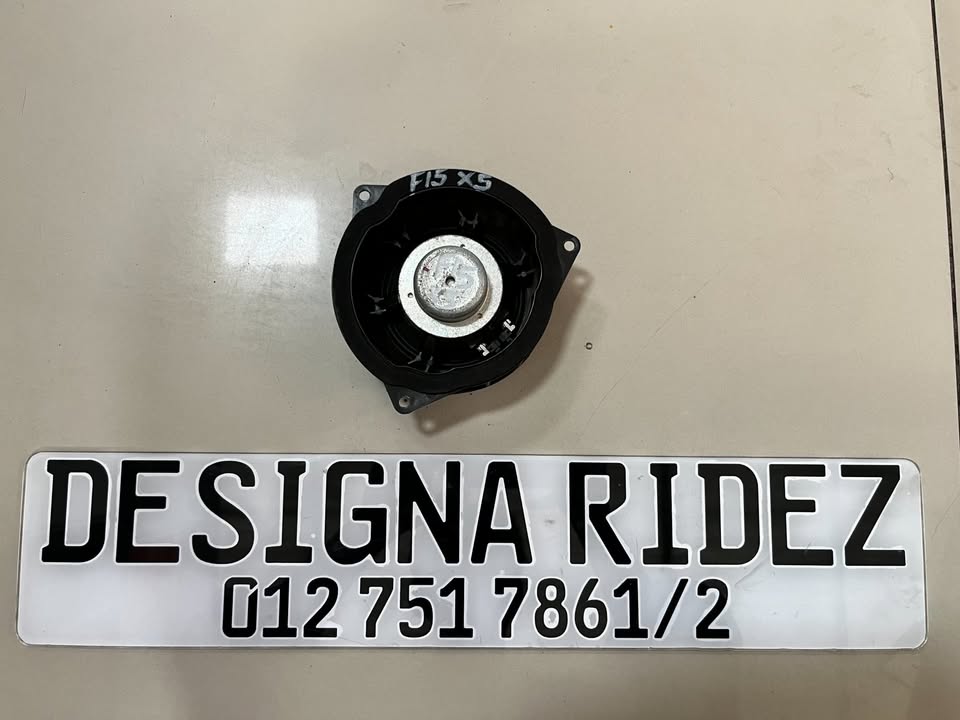 BMW F15 X3 MID-RANGE DOOR SPEAKER HARMAN KARDON AVAILABLE. - Private Seller BMW F15 X3 MID-RANGE DOOR SPEAKER HARMAN KARDON AVAILABLE. - Private Seller