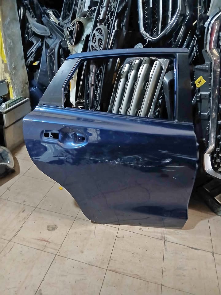 Toyota startlet door - Private Seller Toyota startlet door - Private Seller
