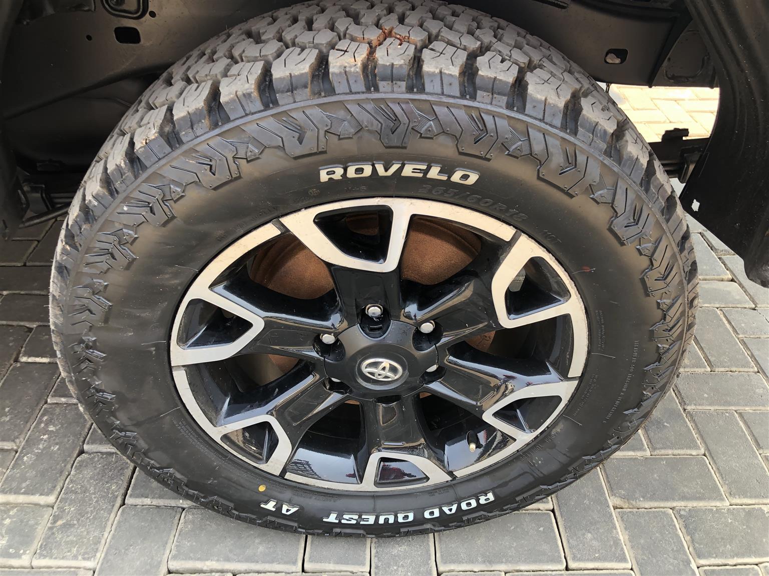 Used 2019 Toyota Hilux 2.8GD-6 double cab 4x4 Legend manual - Private Seller Used 2019 Toyota Hilux 2.8GD-6 double cab 4x4 Legend manual - Private Seller