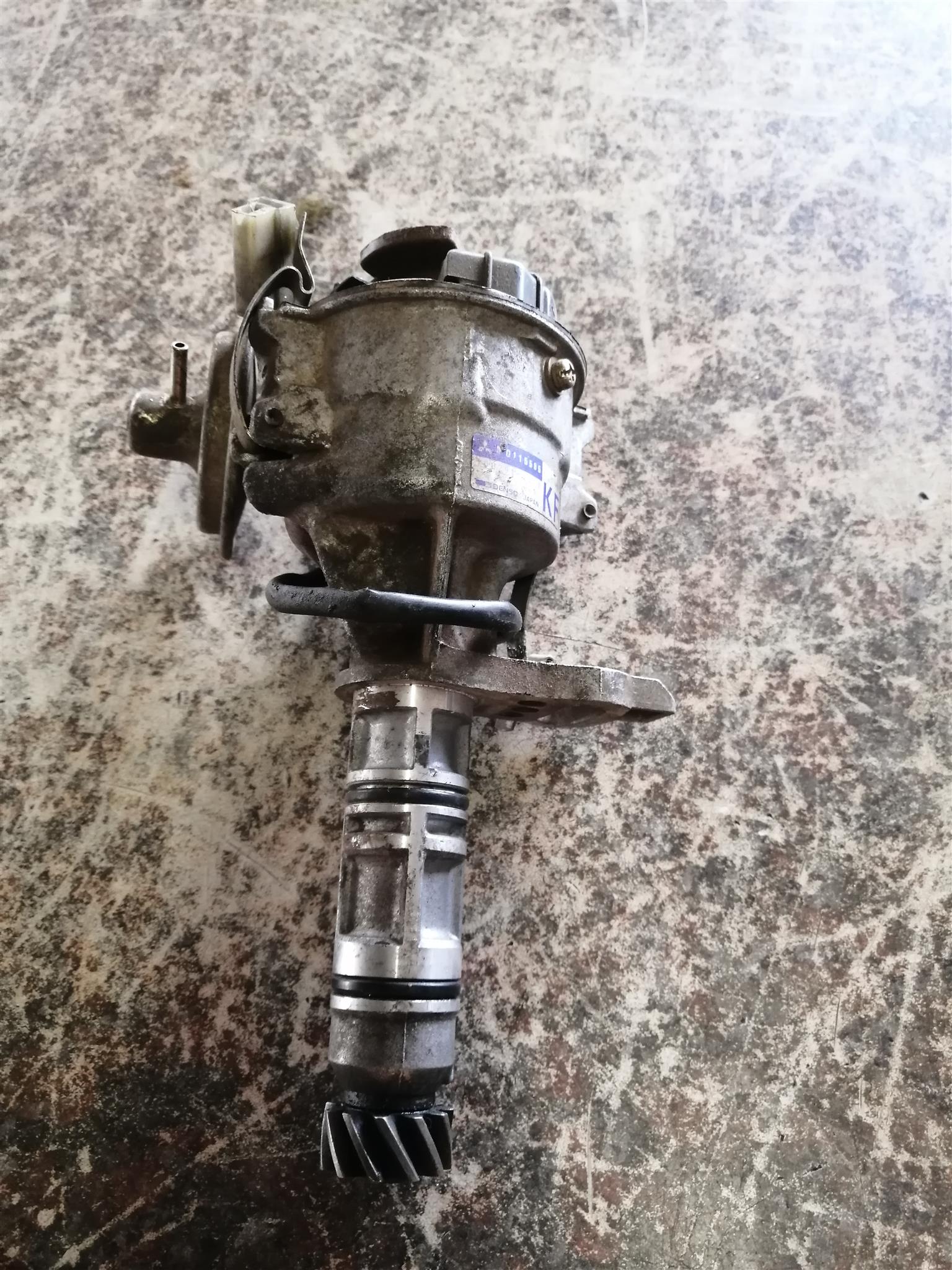 Selling L 300 ELECTRONIC DISTRIBUTOR - Private Seller