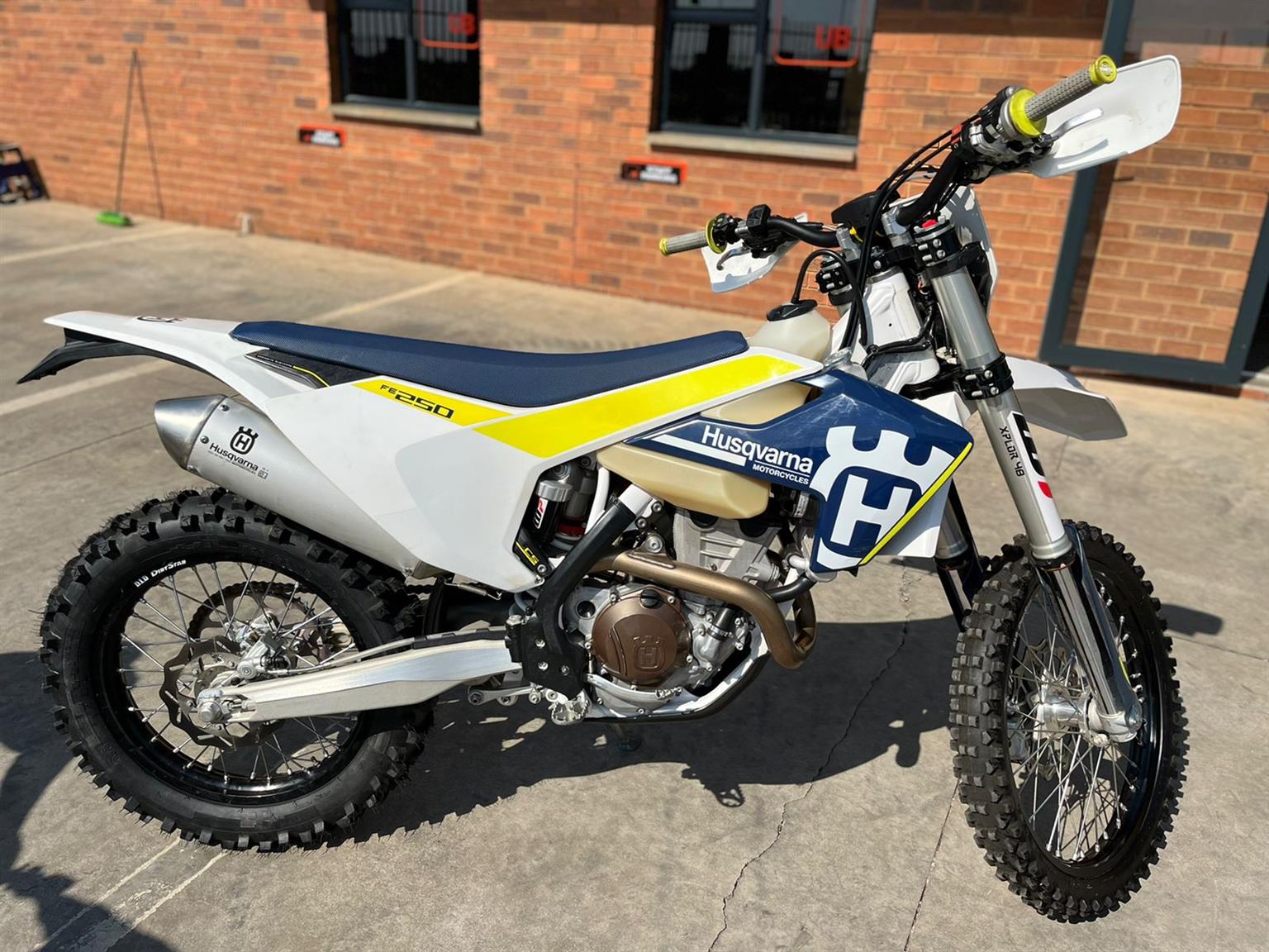 2017 husqvarna fe 250 shop for sale