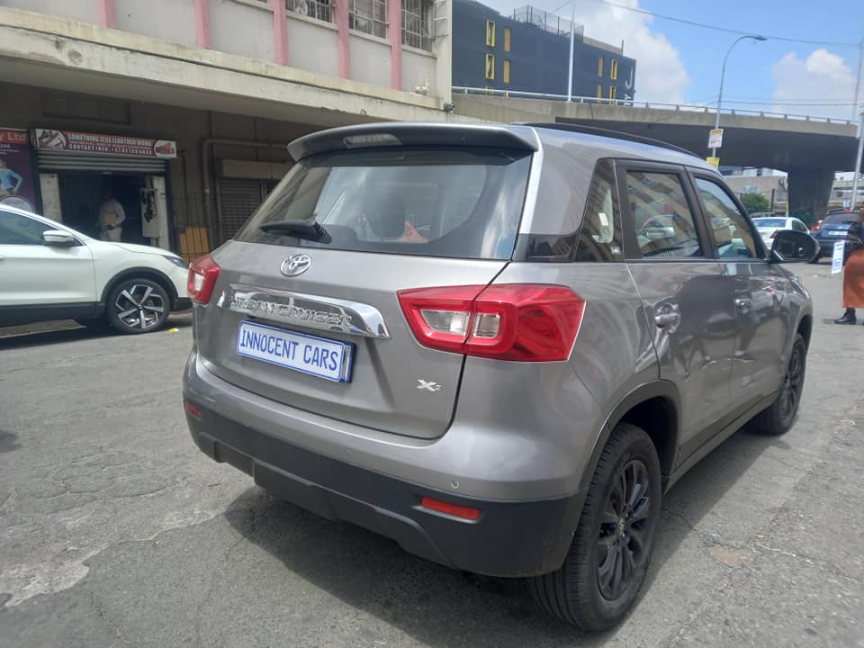 2021 TOYOTA URBAN CRUISE 1.5 PETROL, AUTOMATIC TRANSMISSION, GREY COLOUR, MILEAGE 15000KM,