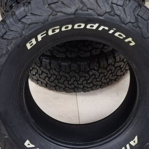 bf goodrichKO2 265/70/17