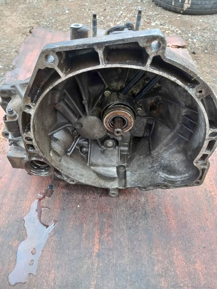 FORD ROCAM 1.3/1.6 5 SPEED GEARBOX - Private Seller