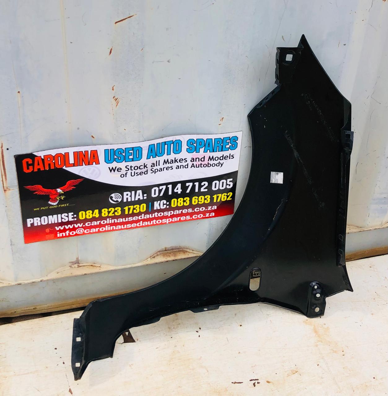 Ford Fiesta right side fender with marker lamp - Private Seller Ford Fiesta right side fender with marker lamp - Private Seller