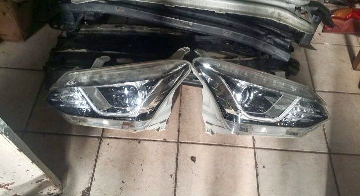 ISUZU D MAX 2017 - 2020 HEAD LIGHTS - Private Seller ISUZU D MAX 2017 - 2020 HEAD LIGHTS - Private Seller