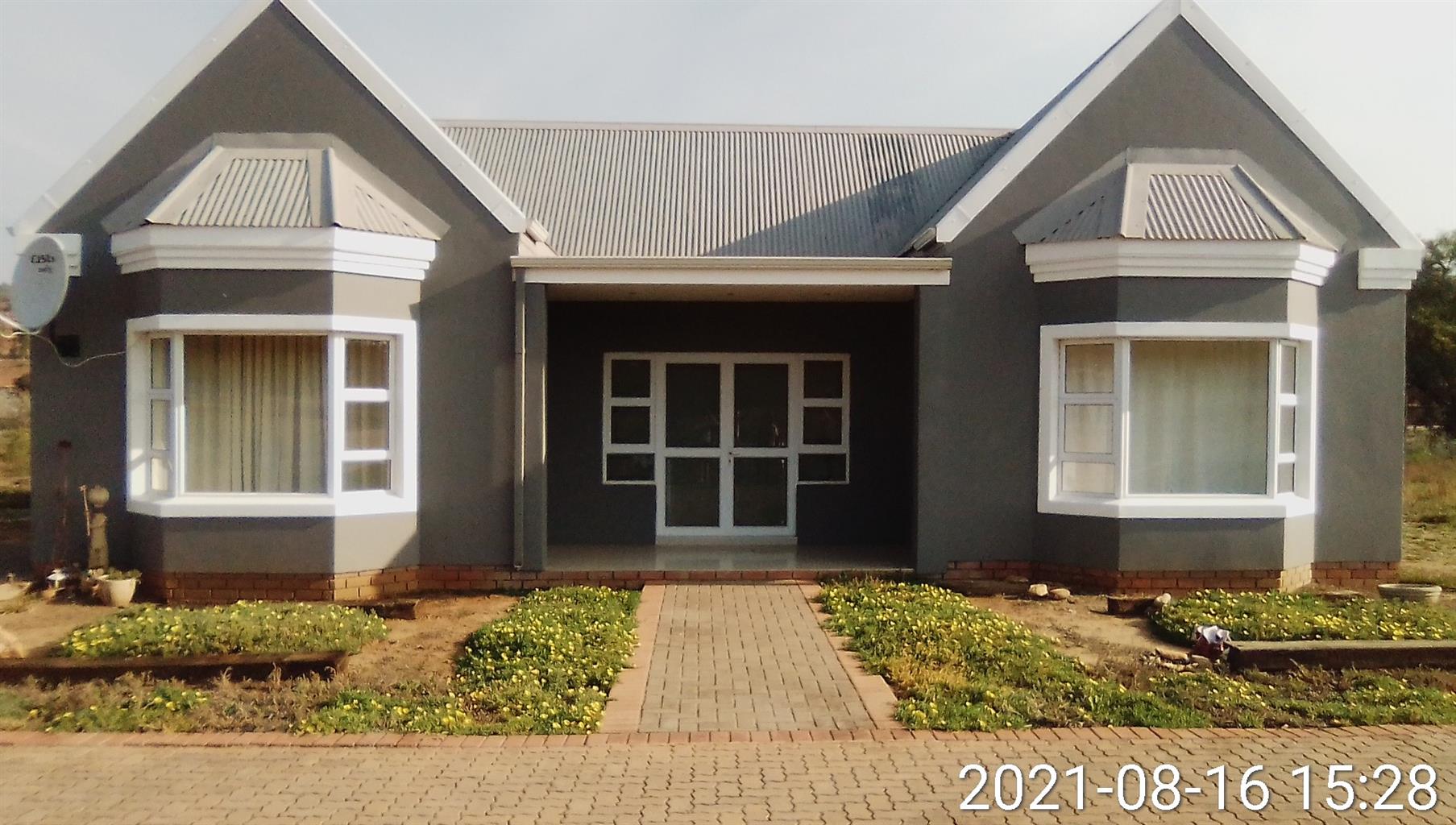 3 Bedroom House for sale Alicedale Junk Mail