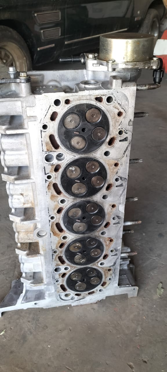 Ford 3.2 cylinder head - Private Seller