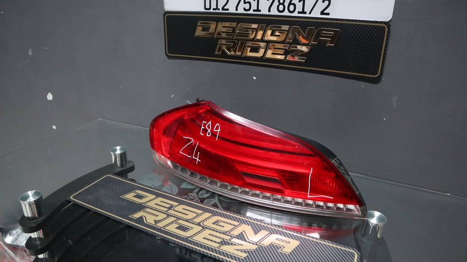 BMW E89 Z4 TAIL LIGHT - Private Seller BMW E89 Z4 TAIL LIGHT - Private Seller