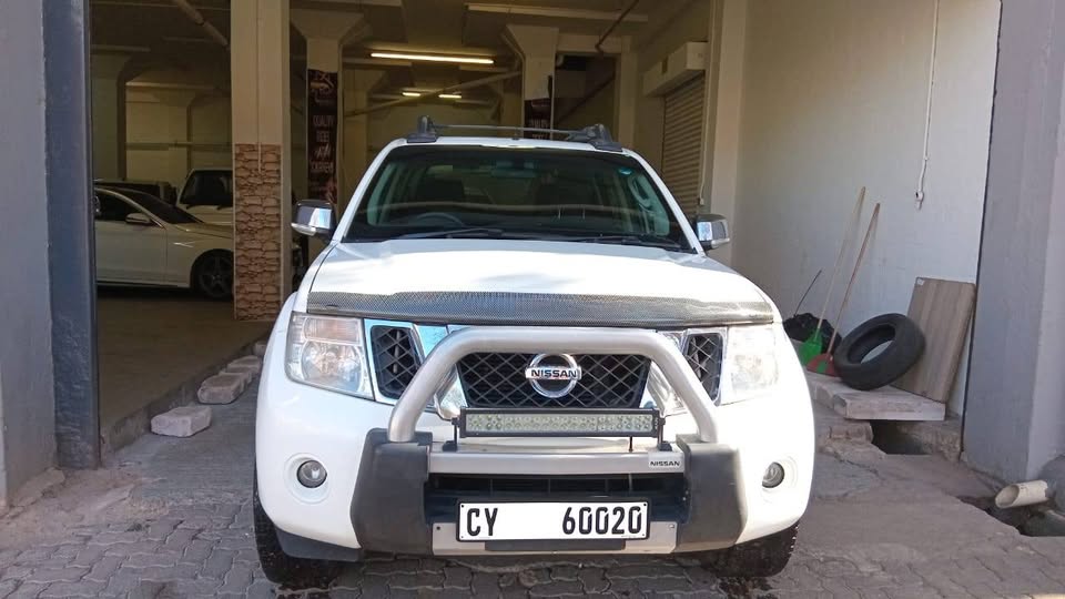 2010 Nissan Navara 2.5D Manual Double Cab for sale