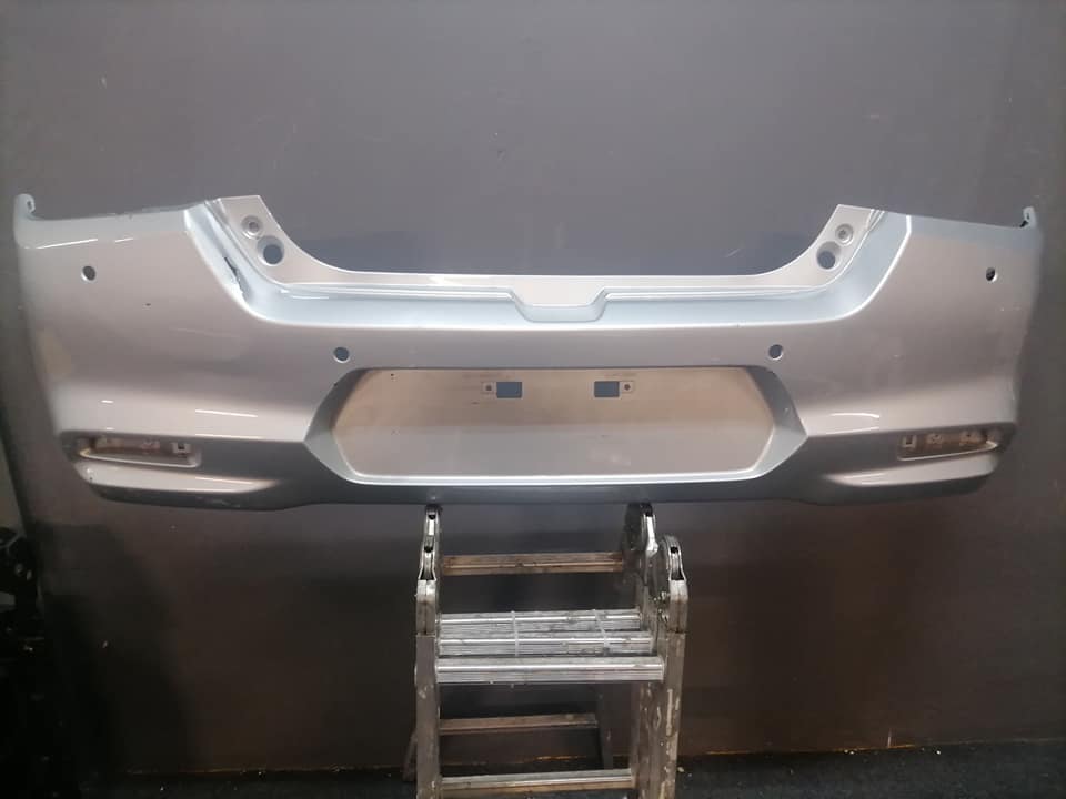 Suzuki Swift silver bumper DM or contact number in the description for assistance. - Private Seller