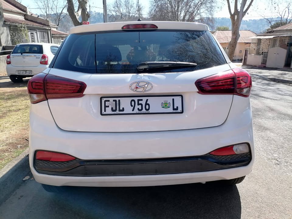 2020 HYUNDAI I20 MANUAL TRANSMISSION 1.2 MOTION IN EXCELLENT CONDITION