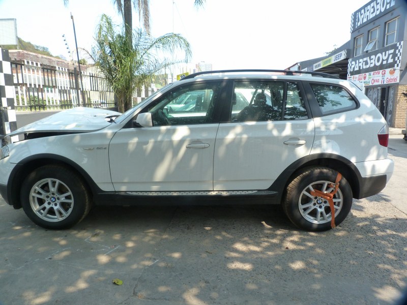 BMW X3 xDrive 2.0D E83 AT - 2008 SPARES - Private Seller BMW X3 xDrive 2.0D E83 AT - 2008 SPARES - Private Seller