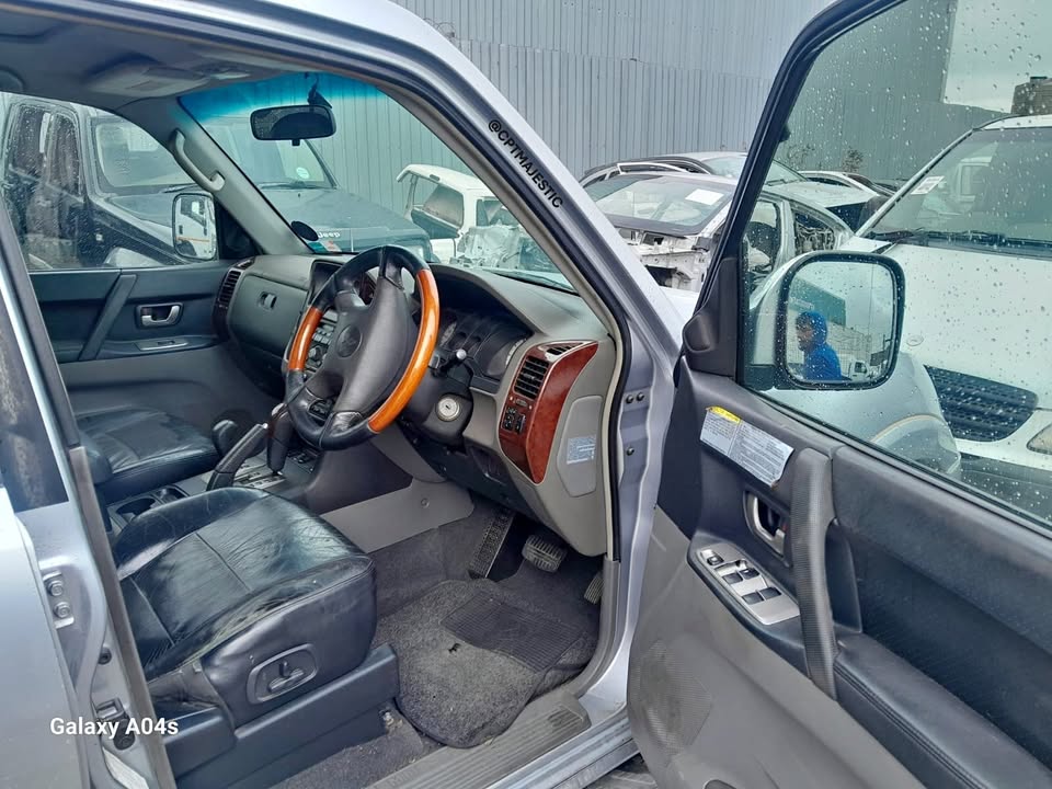 2005 MITSUBISHI PAJERO 2300 DI -D GLS AUTOMATIC - STRIPPING FOR SPARES - Private Seller 2005 MITSUBISHI PAJERO 2300 DI -D GLS AUTOMATIC - STRIPPING FOR SPARES - Private Seller