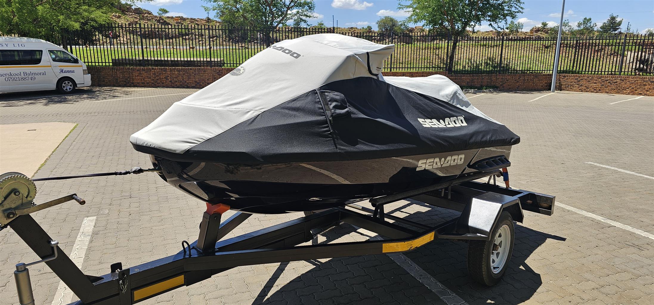 '10 Sea Doo GTX 260 LTD ONLY 33 HOURS!!!