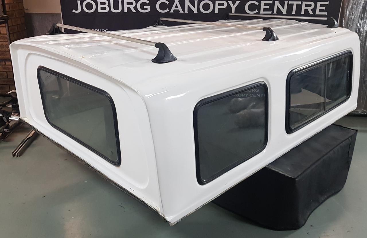 Mahindra Bolero LWB Lowline White Club canopy for sale - Private Seller