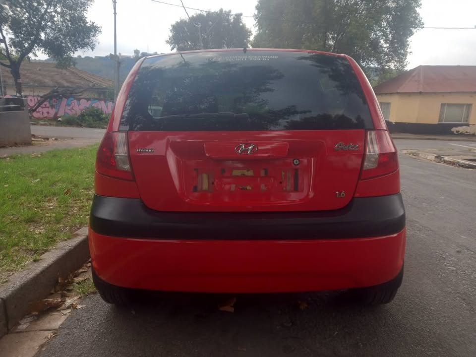 2008 Hyndai Getz 1.6 Petrol, Automatic, RED,