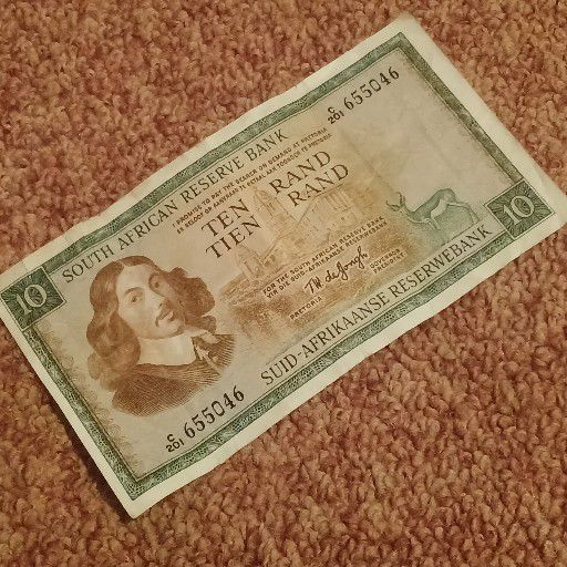 R10, old paper note R10, old paper note
