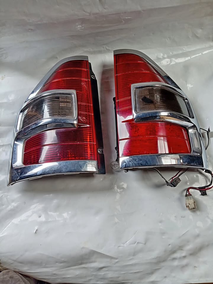 2000 - 2005 Mitsubishi Pajero Taillights For Sale - Private Seller 2000 - 2005 Mitsubishi Pajero Taillights For Sale - Private Seller