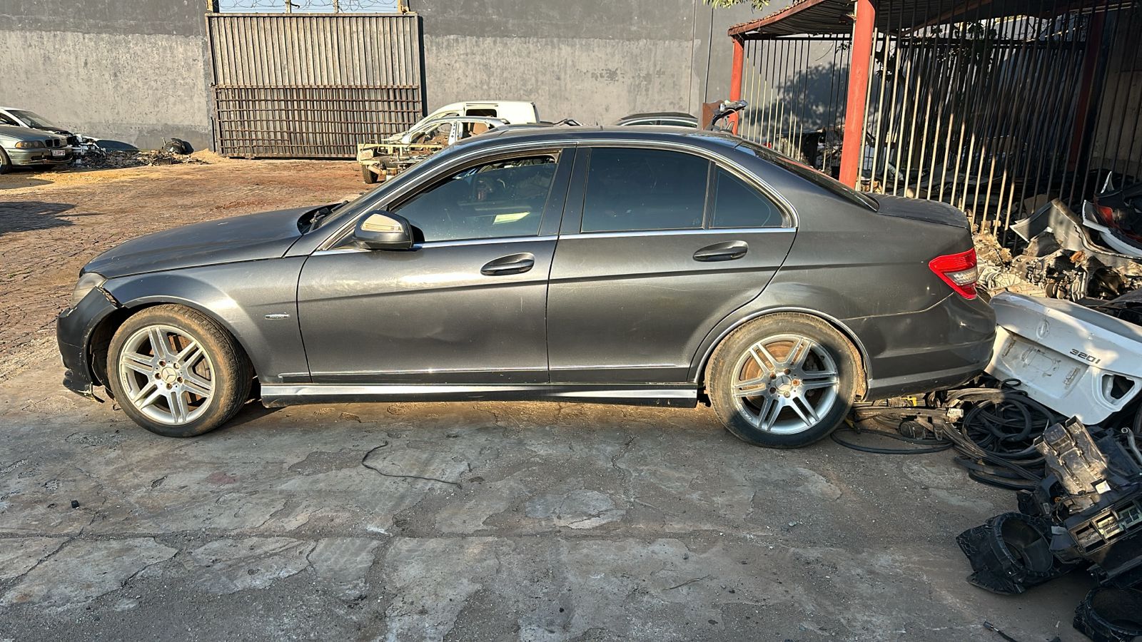 Mercedes W204 350 m272 Strippiing For Spares @German Age - Private Seller Mercedes W204 350 m272 Strippiing For Spares @German Age - Private Seller