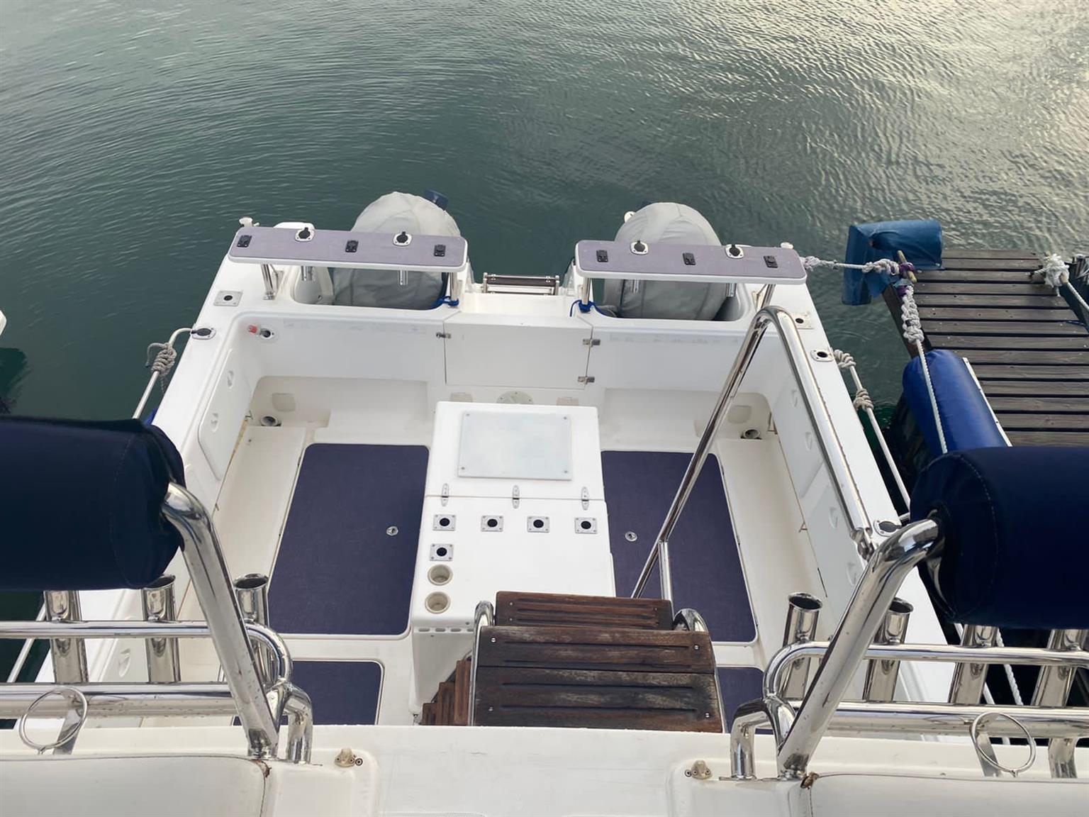 Magnum 32 Boat