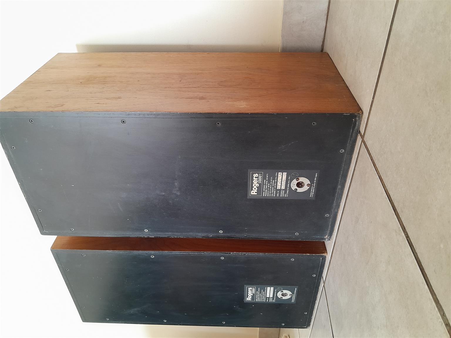 Vintage Roger's Studio 1 spiekers