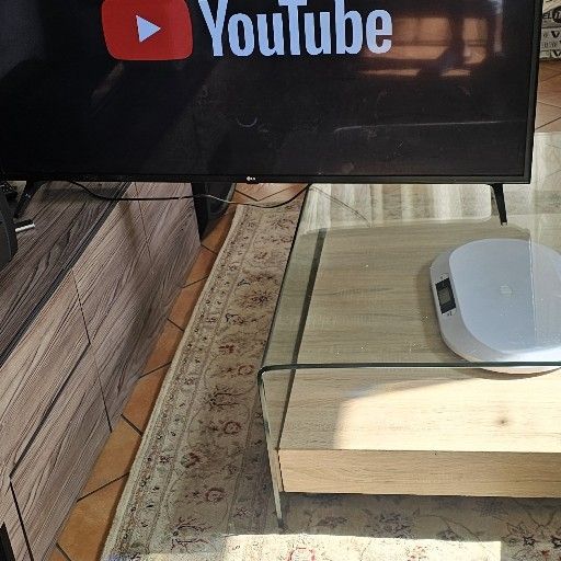 55" LG smart TV in perfect condition