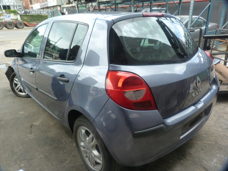 Renault Clio III 1.6 16V Manual K4M - 2006 SPARESBOYZ STRIPPING FOR SPARES - Private Seller Renault Clio III 1.6 16V Manual K4M - 2006 SPARESBOYZ STRIPPING FOR SPARES - Private Seller