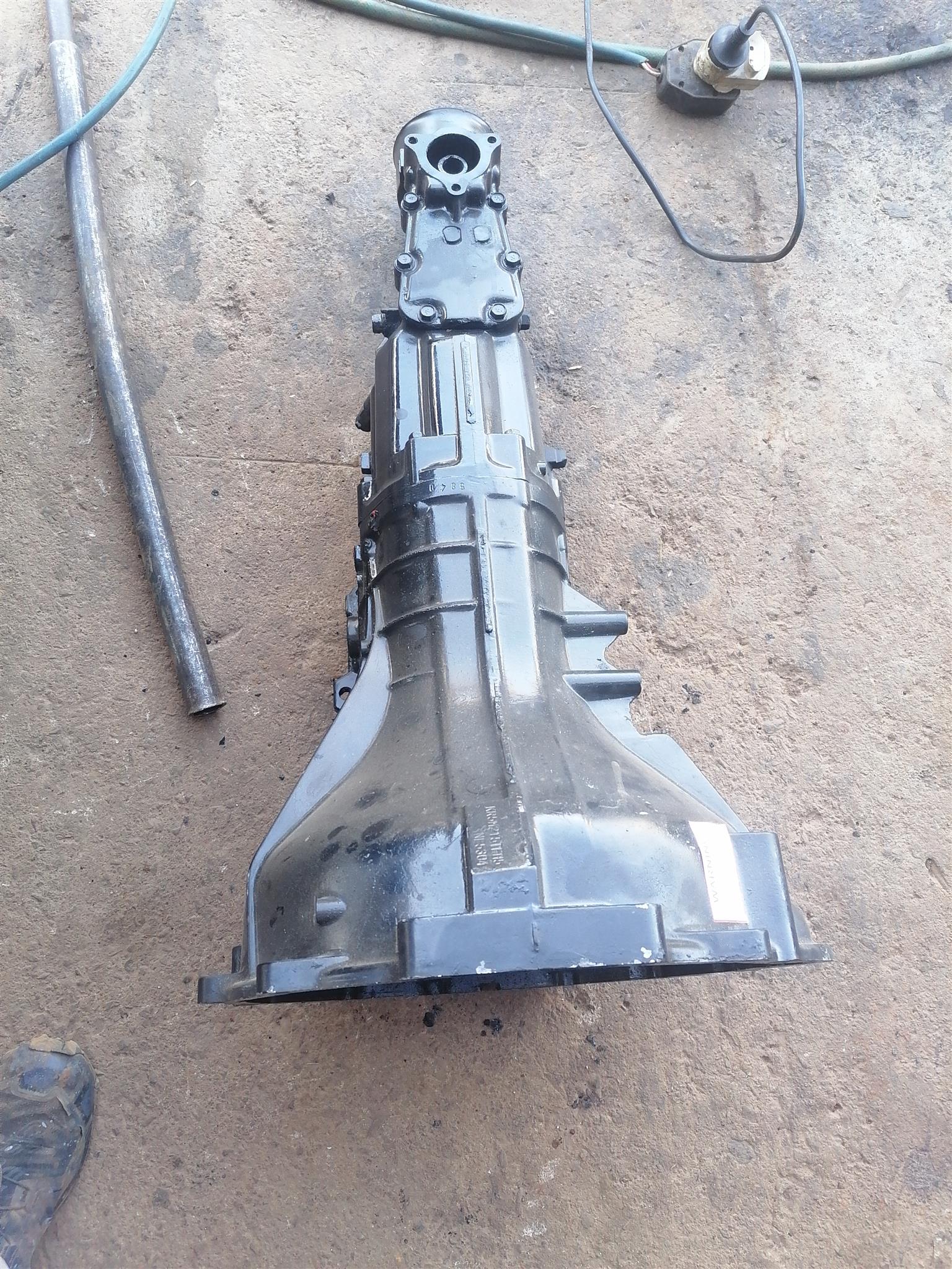 Gearbox colt 4m40 box shape for sale - Private Seller Gearbox colt 4m40 box shape for sale - Private Seller