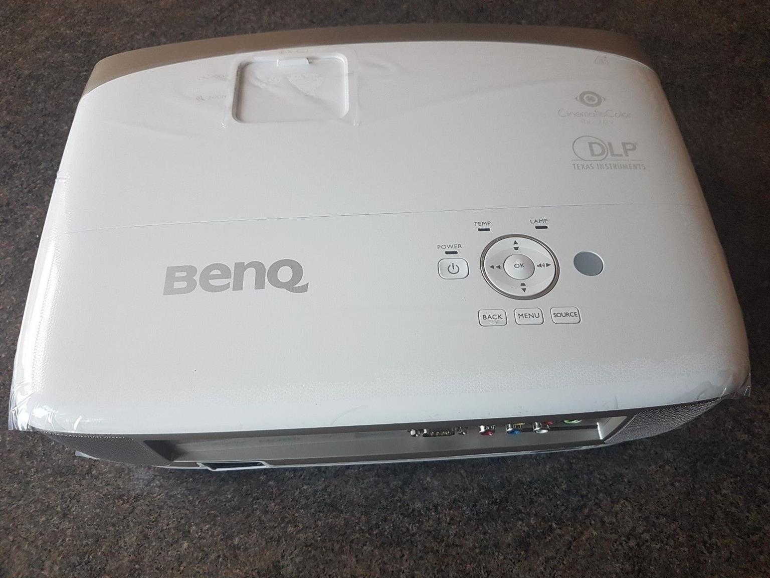 Benq W2000 Fhd 3d Home Theatre Projector For Sale