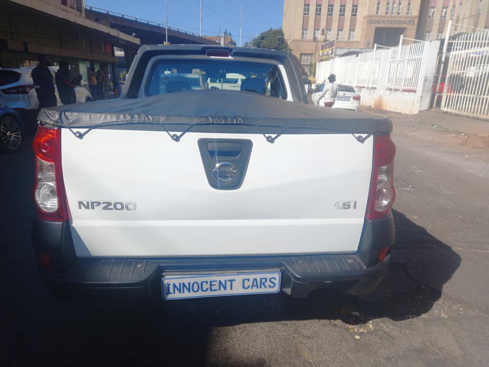 2013 NISSAN NP200 1.6 PETROL, MANUAL, WHITE COLOR, MILEAGE 95000KM