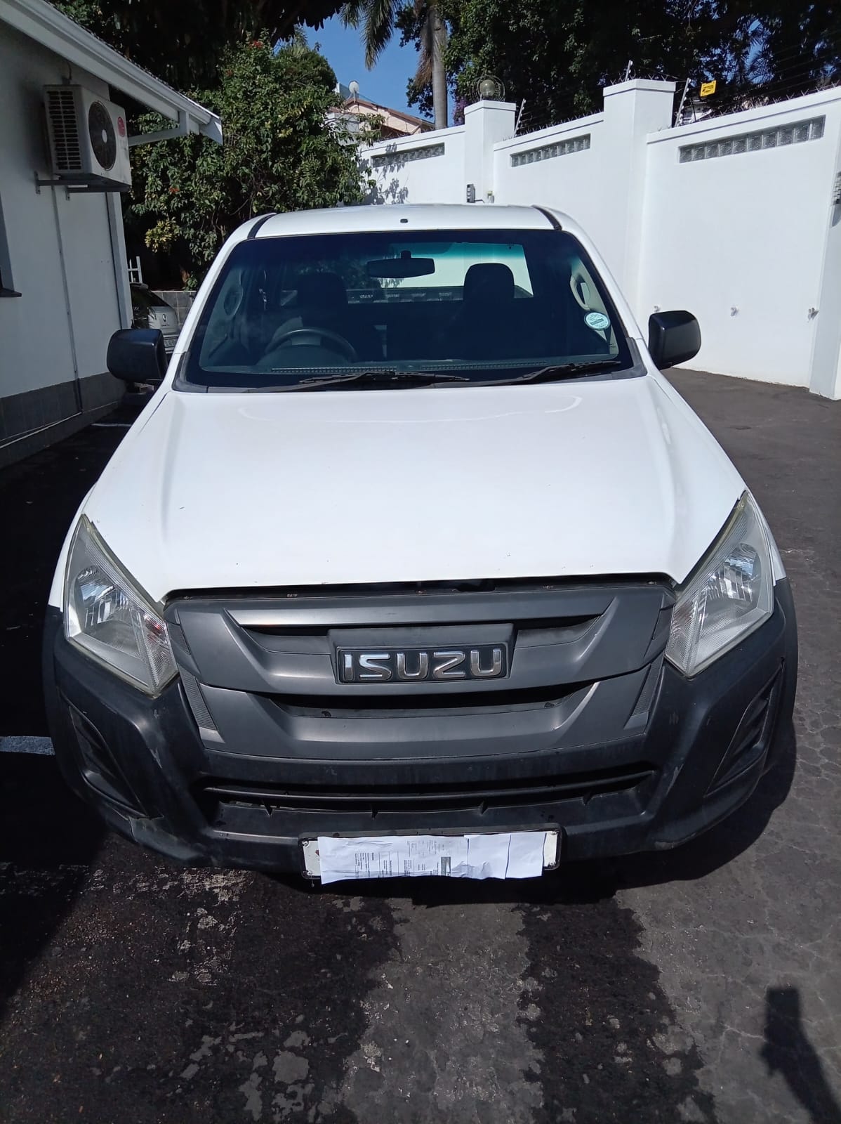 Used 2021 Isuzu D-Max 250 Fleetside chassis cab - Private Seller Used 2021 Isuzu D-Max 250 Fleetside chassis cab - Private Seller