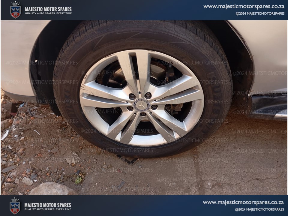 2012 Mercedes ML350 Bluetec W166 Used Mag Rim Tyres for Sale - Private Seller
