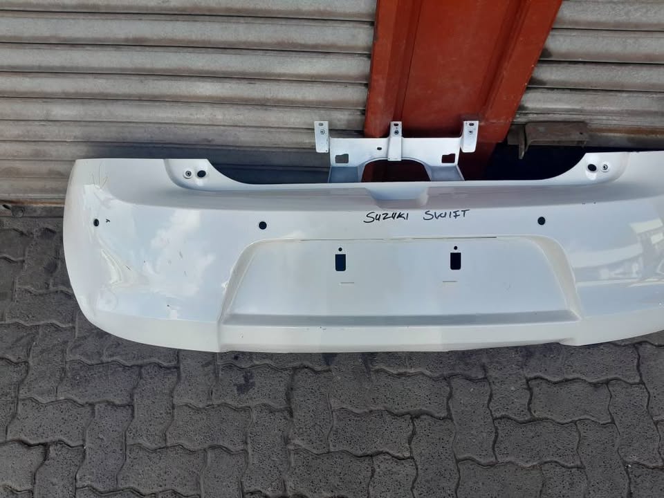 Suzuki swift back bumper - Private Seller