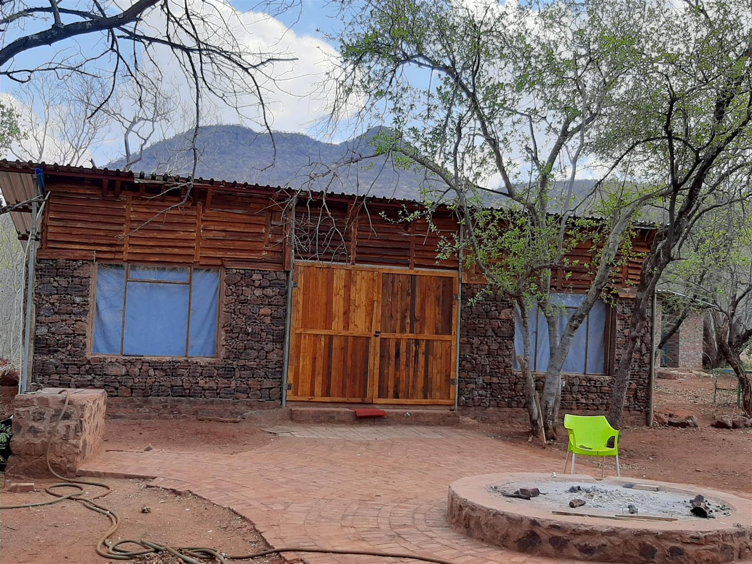 Chalets Te Huur Tussen Thabazimbi En Northam Begin Jou Eie Boerdery En chalets-te-huur-tussen-thabazimbi-en-northam-begin-jou-eie-boerdery-en