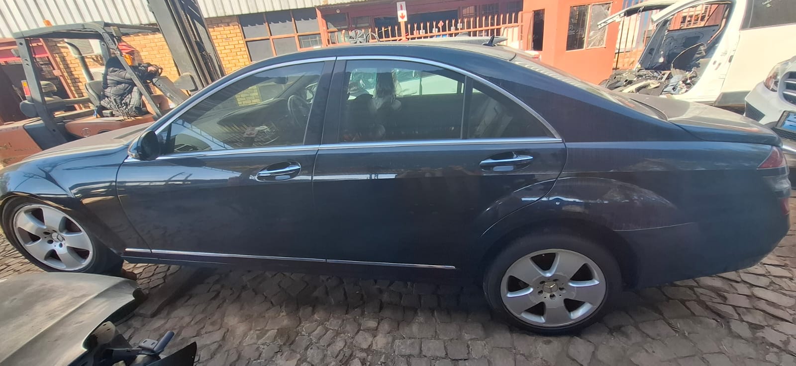 Mercedes Benz W221 preface S-Class automatic used parts available