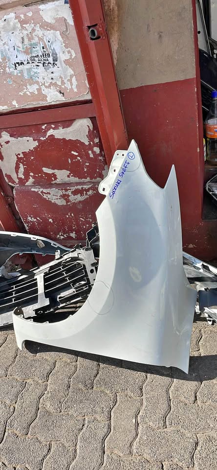 Suzuki Swift fender 2025 - Private Seller Suzuki Swift fender 2025 - Private Seller