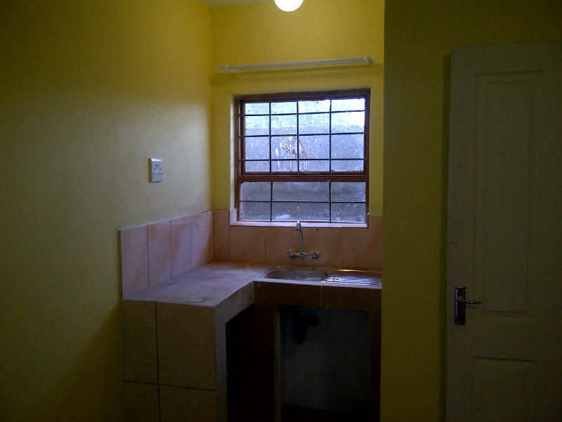 Diepsloot Rooms REDUCED Rent -bathroom & Kitchen(Water &Electricity) Secure Wall