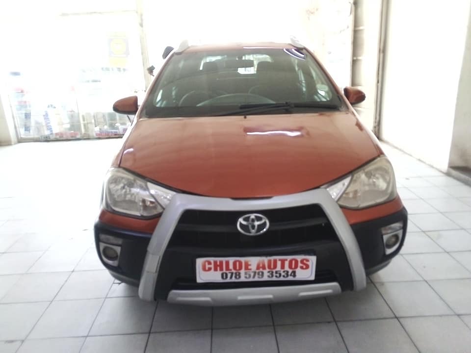 2014 TOYOTA ETIOS CROSS 1.5 MANUAL PETROL ORANGE 97.000KM