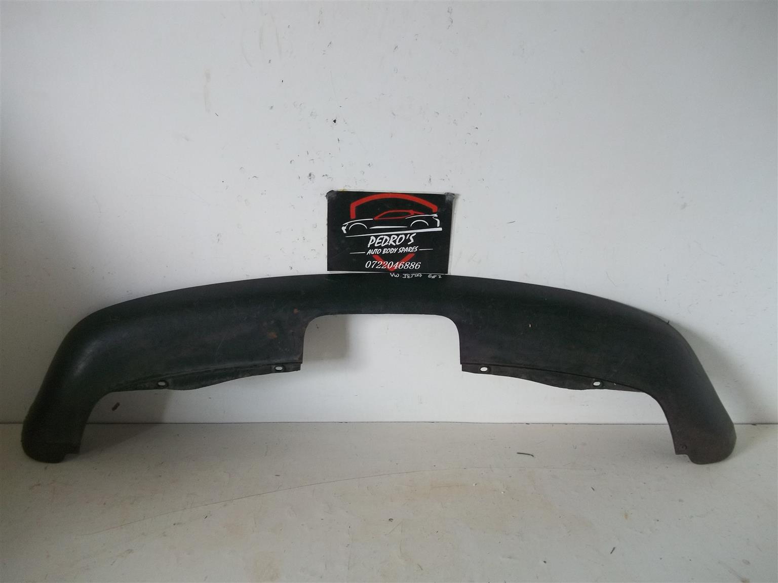 VW Jetta rear bumper diffuser - Private Seller VW Jetta rear bumper diffuser - Private Seller