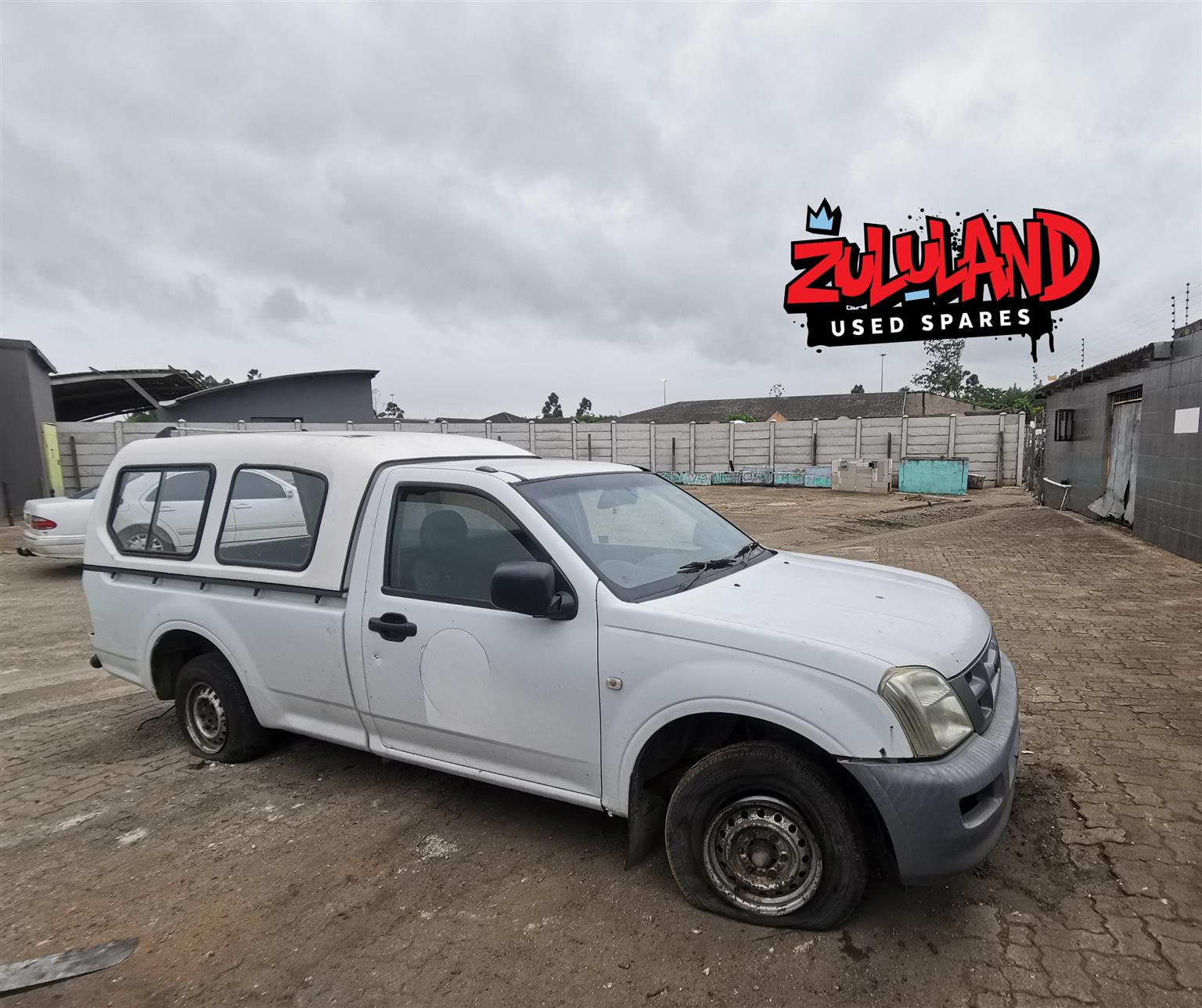 2005 Isuzu KB200 – Available for Spare Parts