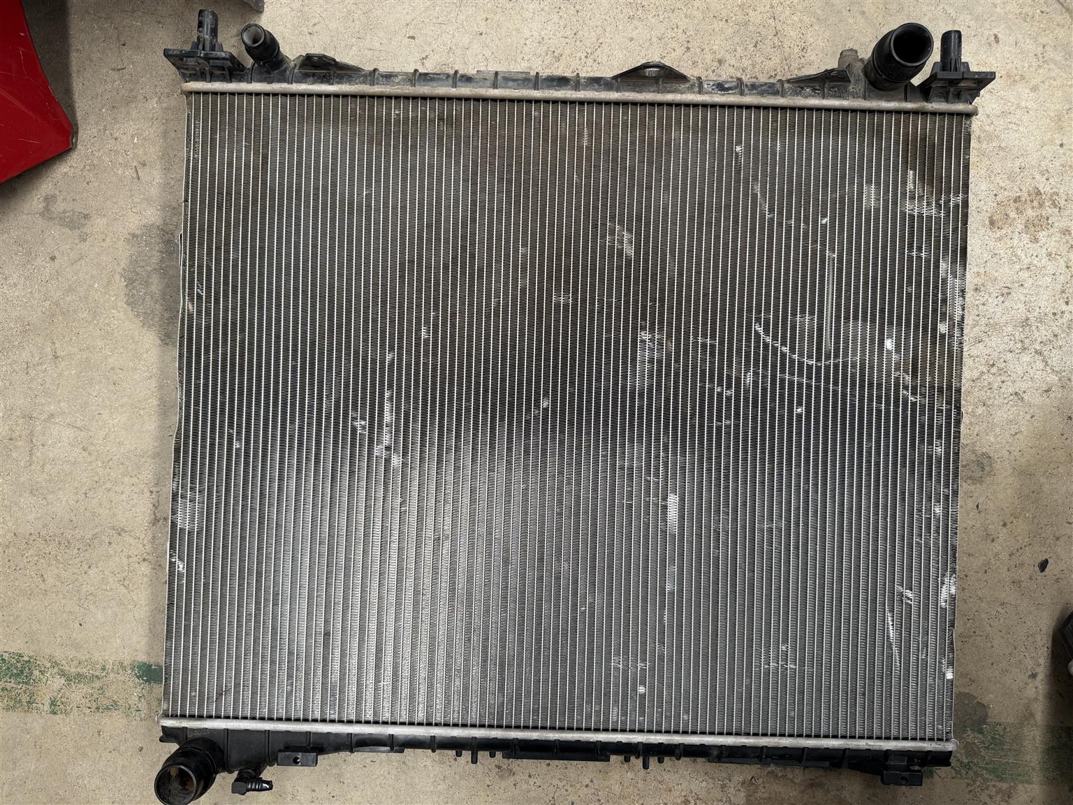 Range Rover Sport Water Radiator - Private Seller Range Rover Sport Water Radiator - Private Seller