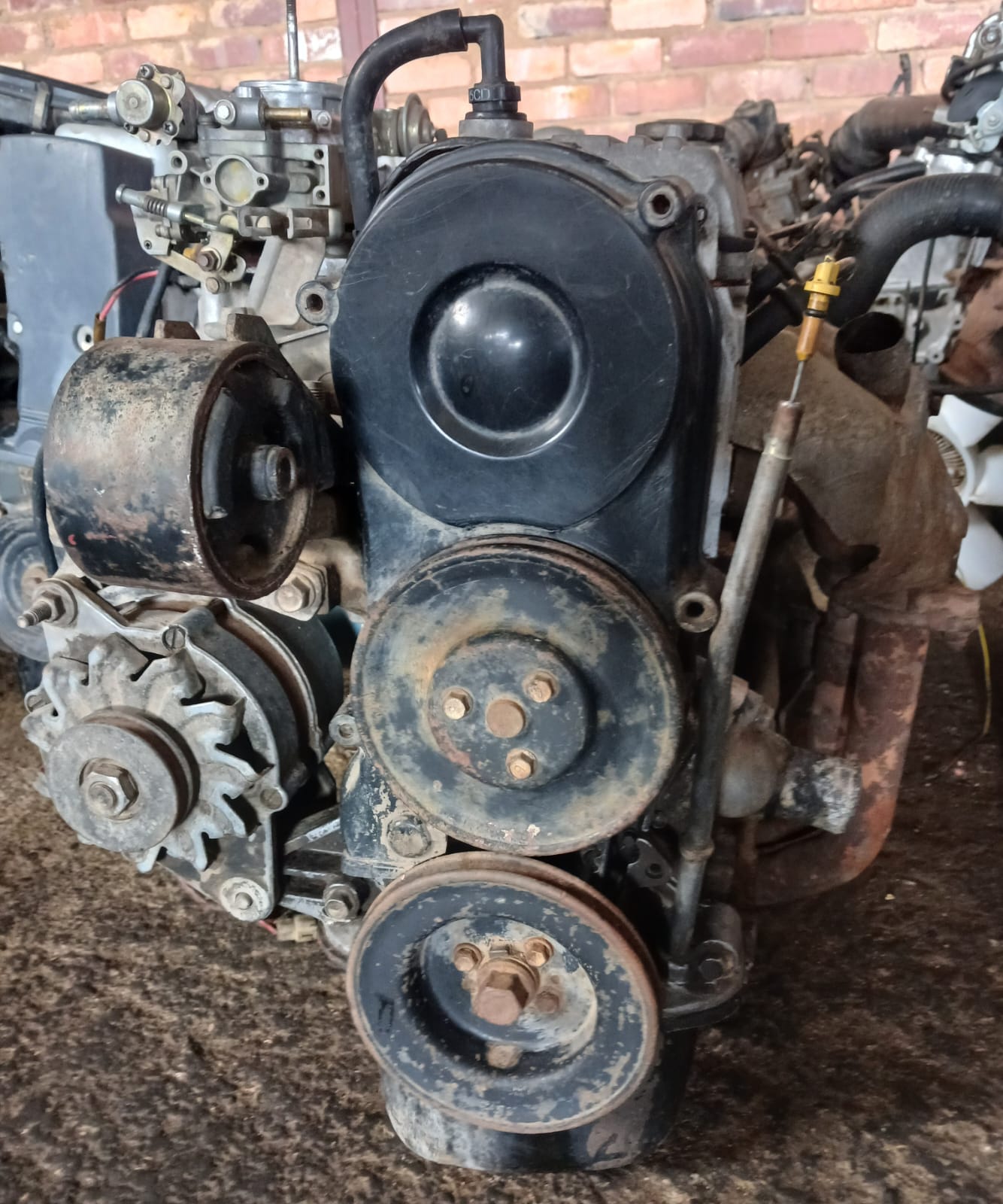 MAZDA B3 COMPLETE ENGINE FOR SALE - Private Seller MAZDA B3 COMPLETE ENGINE FOR SALE - Private Seller