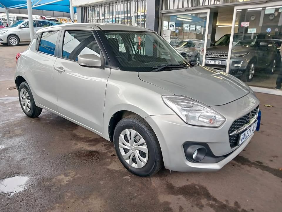 2020 SUZUKI SWIFT 1.2  Transmission: Manual  Mileage: 48000km  Fueltype: Petrol  Silver