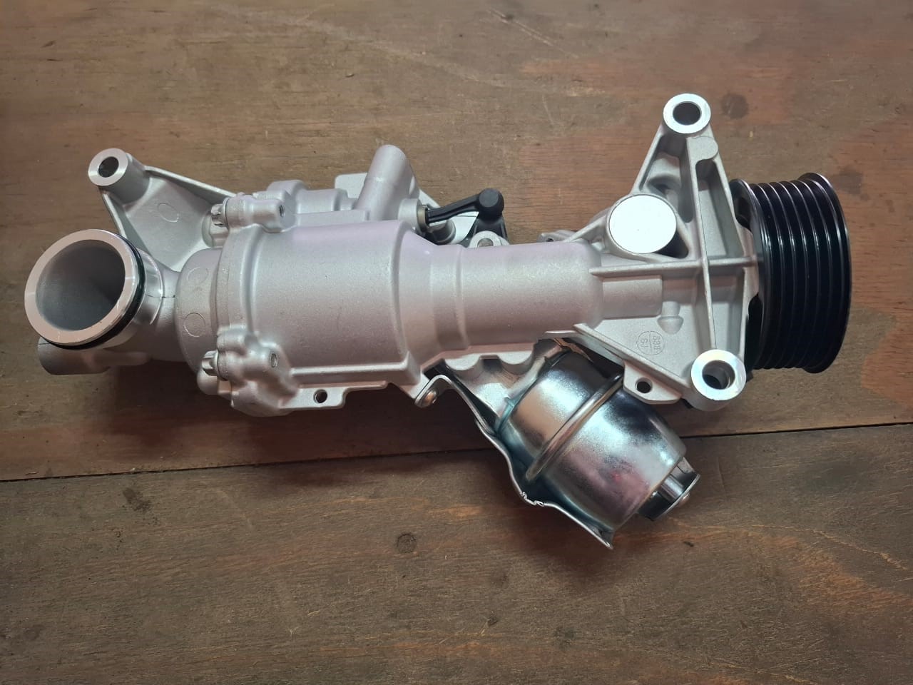 Mercedes M275 C180 C200 W205 Water Pump – For Sale Mercedes M275 C180 C200 W205 Water Pump – For Sale