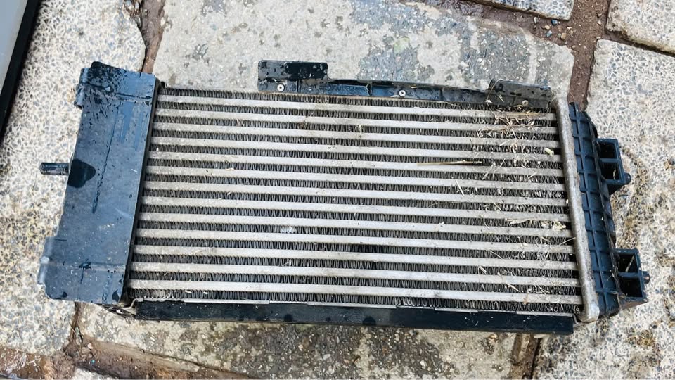 Hyundai Santa Fe intercooler - Private Seller
