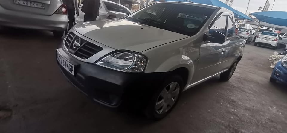 2019 NISSAN NP200 1.6 MANUAL PETROL