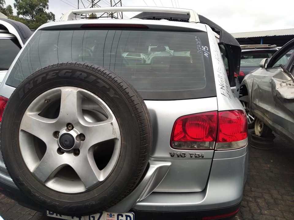 VW Tiguan , Hummer stripping spares - Private Seller