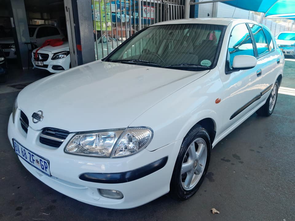 2002 NISSAN ALMERA 1.8 MANUAL