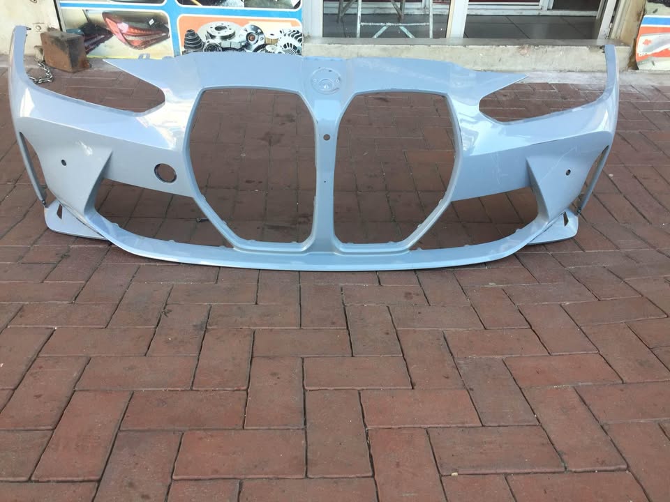 BMW G80 M4 front bumper for sell in good condition nice and clean - Private Seller